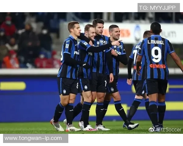 都灵足球队的辉煌历史与未来展望：从传统强队到现代足球的转型之路