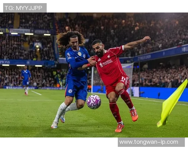 亚特兰大与利物浦激战正酣谁将赢得这场欧洲足球盛宴